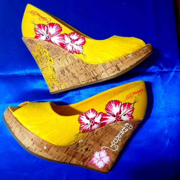 Ed Hardy Shoes - ❤ ED HARDY CORALIE PEEP TOE WEDGE SANDALS HIBISCUS